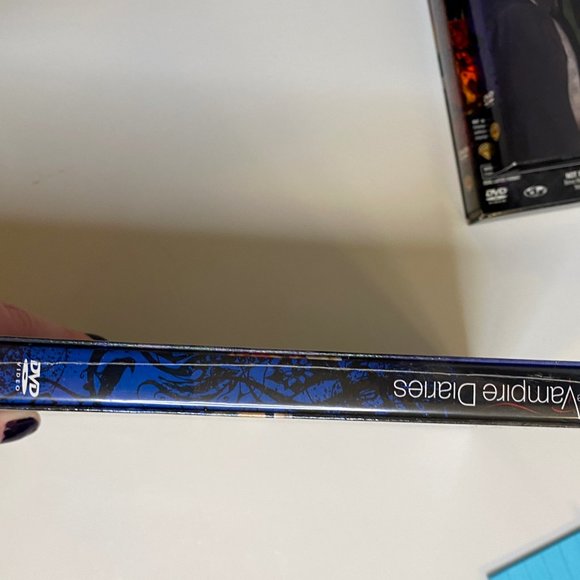 The Vampire Diaries - Seasons 1-4 DVD Sets - Picture 7 of 10